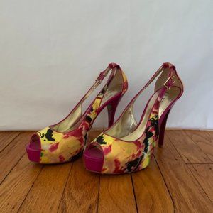 Guess Heels - Brand New In Box - 10M - Pink Multi Colored
